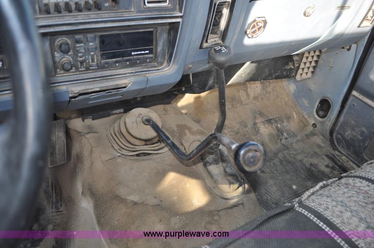 image for item C3332 1989 Dodge W250 pickup truck