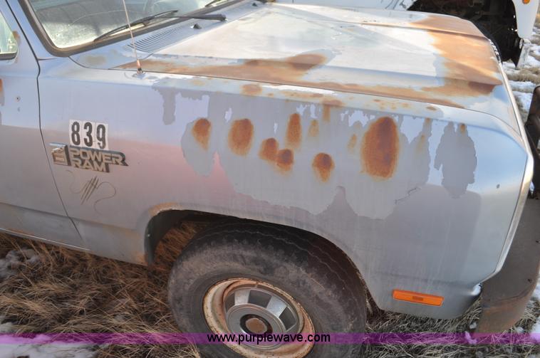 image for item C3332 1989 Dodge W250 pickup truck