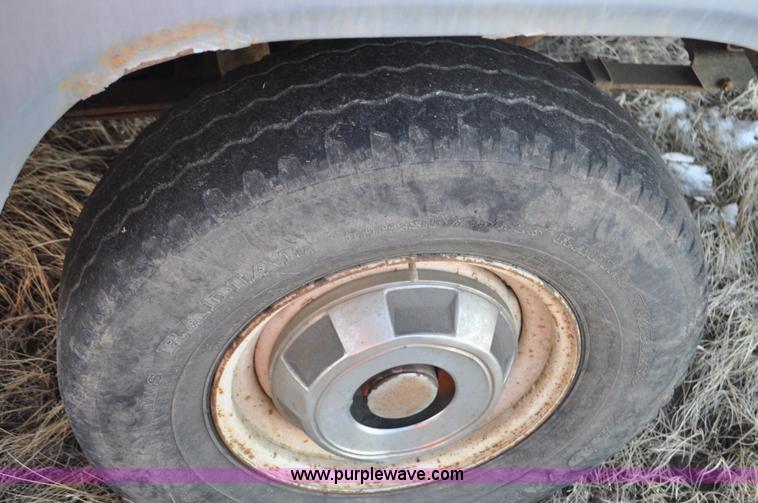 image for item C3332 1989 Dodge W250 pickup truck