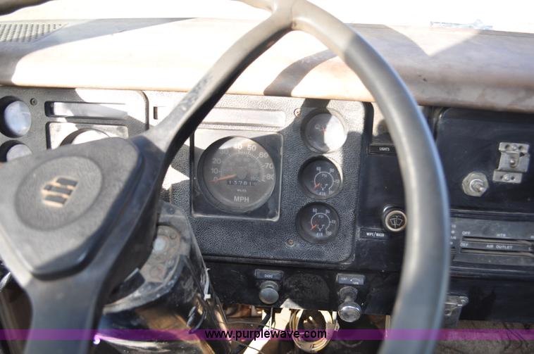 image for item C3333 1979 IHC S1824 utility bed truck