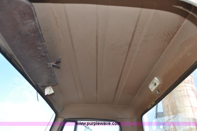 image for item C3333 1979 IHC S1824 utility bed truck