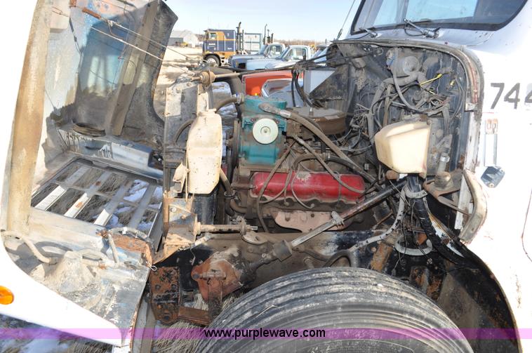 image for item C3333 1979 IHC S1824 utility bed truck