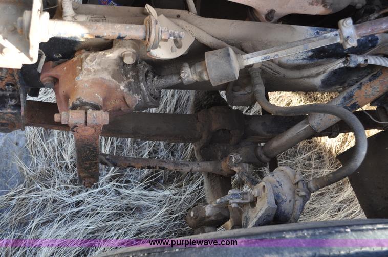 image for item C3333 1979 IHC S1824 utility bed truck