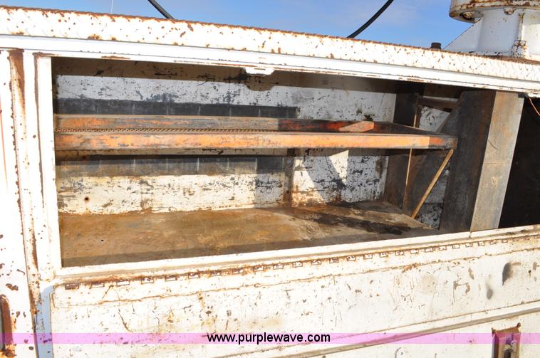 image for item C3333 1979 IHC S1824 utility bed truck