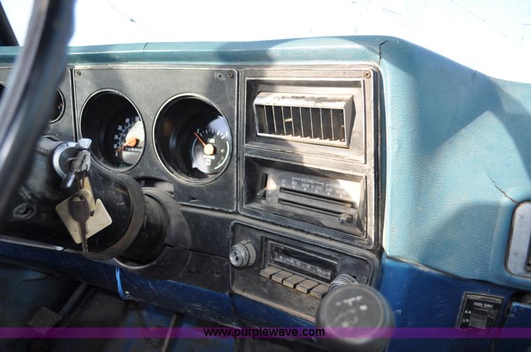 image for item C3334 1979 Chevrolet Scottsdale C20 pickup truck