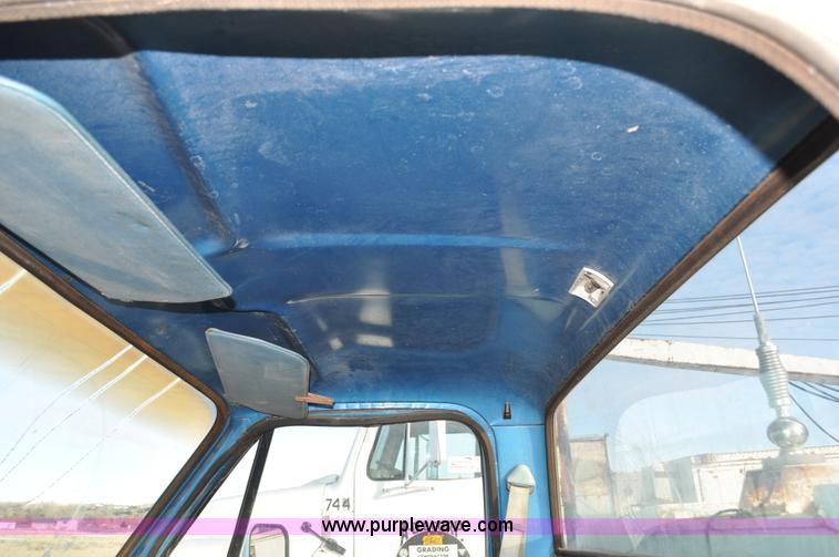 image for item C3334 1979 Chevrolet Scottsdale C20 pickup truck