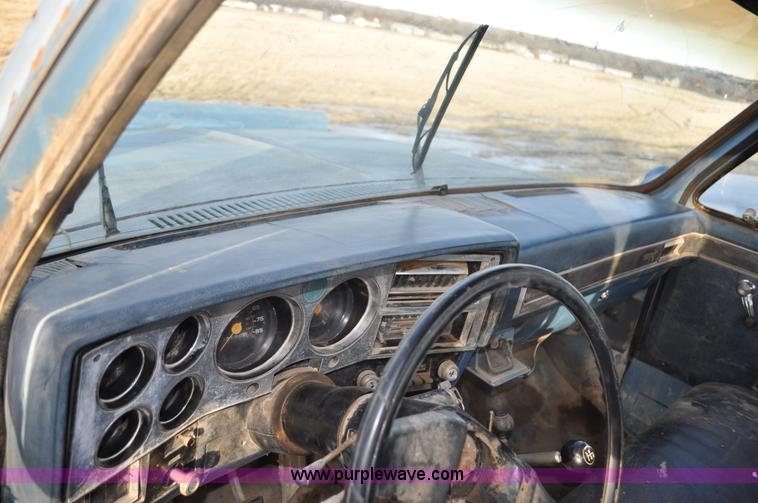 image for item C3337 1983 Chevrolet Scottsdale C30 utility truck