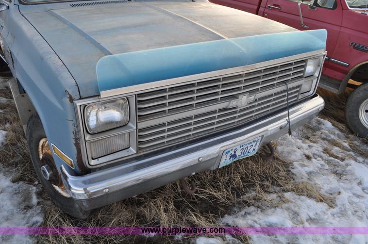image for item C3337 1983 Chevrolet Scottsdale C30 utility truck