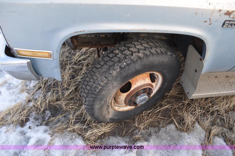 image for item C3337 1983 Chevrolet Scottsdale C30 utility truck