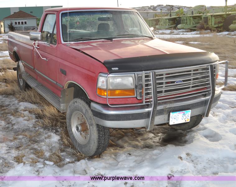 image for item C3338 1995 Ford F250 pickup truck
