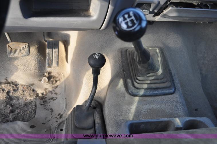 image for item C3338 1995 Ford F250 pickup truck