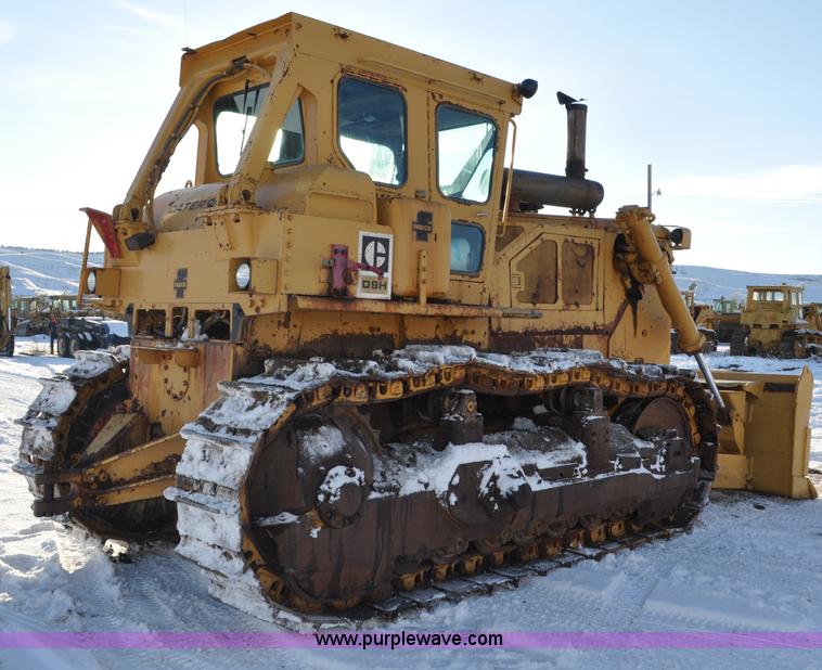 image for item C3339 1978 Caterpillar D9H dozer