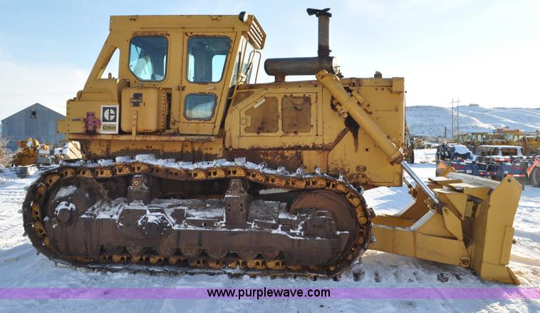 image for item C3339 1978 Caterpillar D9H dozer