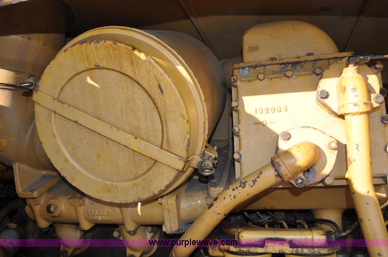 image for item C3339 1978 Caterpillar D9H dozer