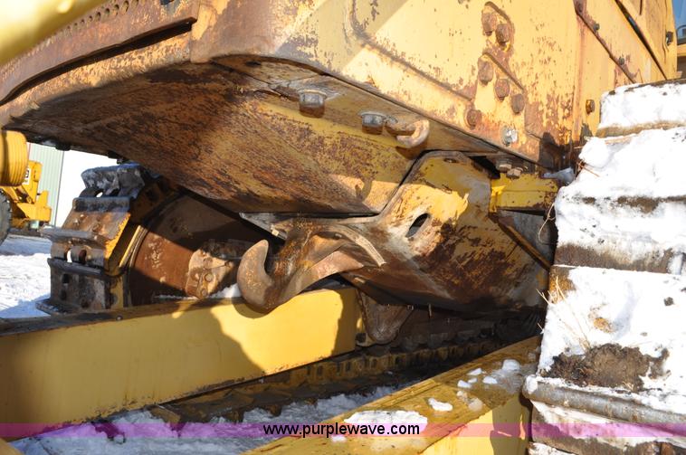 image for item C3339 1978 Caterpillar D9H dozer