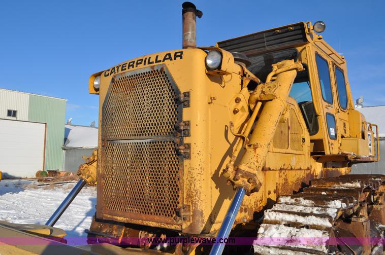 image for item C3339 1978 Caterpillar D9H dozer