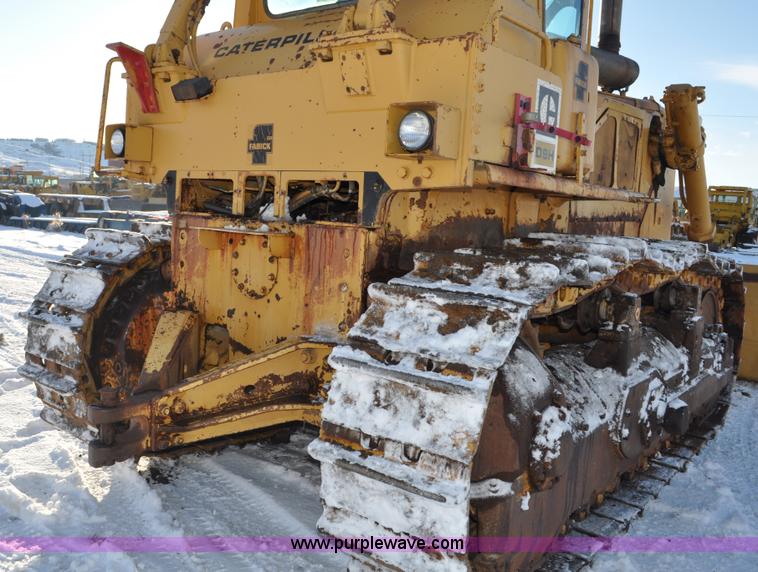 image for item C3339 1978 Caterpillar D9H dozer