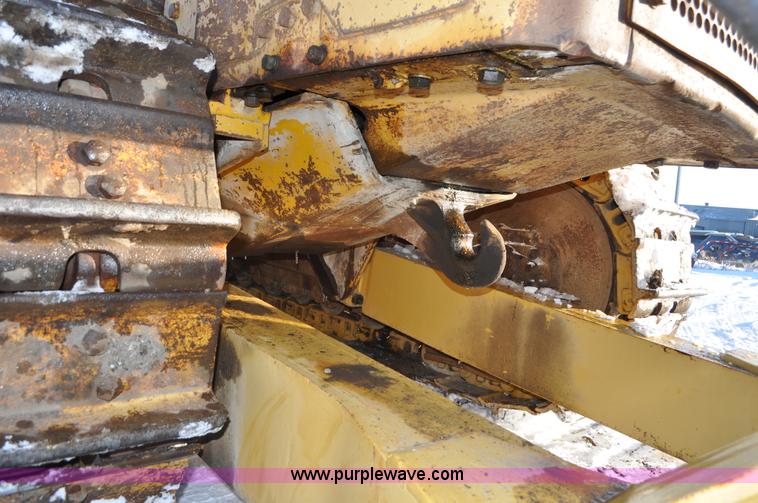 image for item C3339 1978 Caterpillar D9H dozer