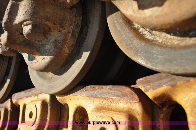 image for item C3339 1978 Caterpillar D9H dozer