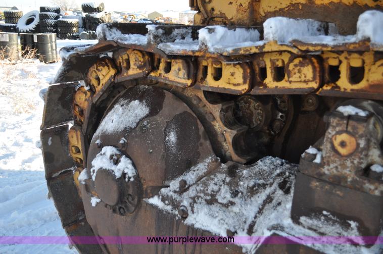 image for item C3339 1978 Caterpillar D9H dozer