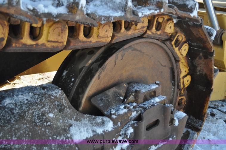 image for item C3339 1978 Caterpillar D9H dozer