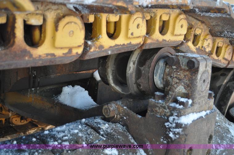 image for item C3339 1978 Caterpillar D9H dozer