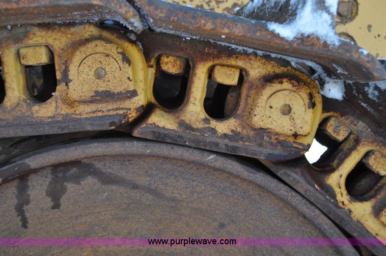 image for item C3339 1978 Caterpillar D9H dozer