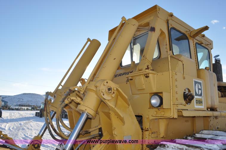 image for item C3340 1976 Caterpillar D9H dozer