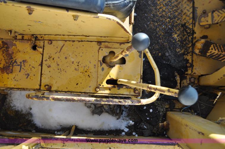 image for item C3341 1975 Caterpillar 824B articulated wheel dozer