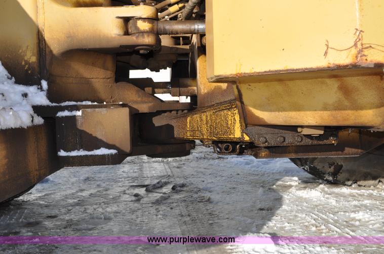 image for item C3341 1975 Caterpillar 824B articulated wheel dozer