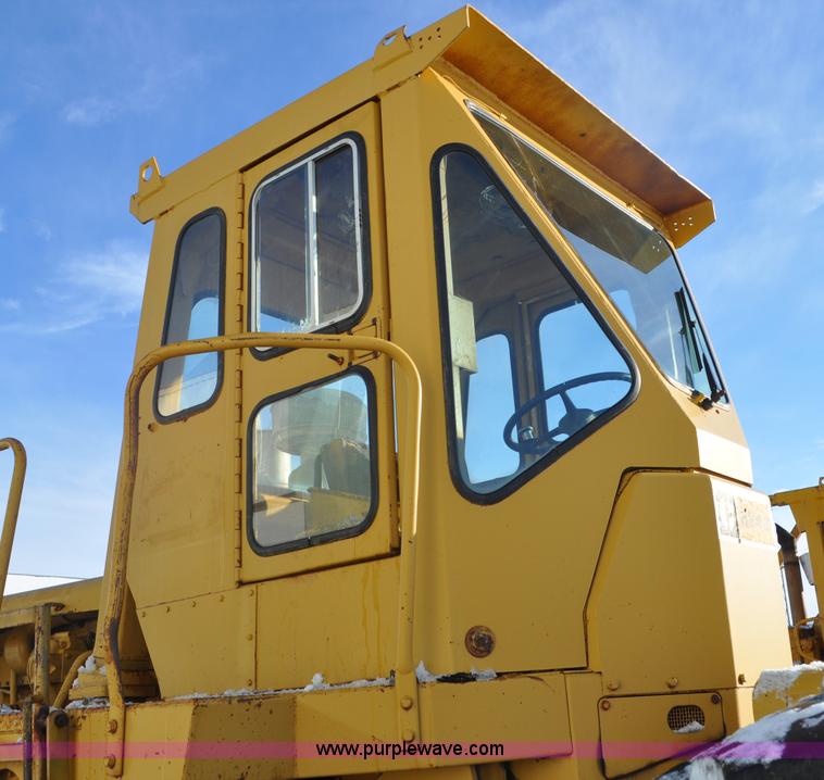 image for item C3341 1975 Caterpillar 824B articulated wheel dozer