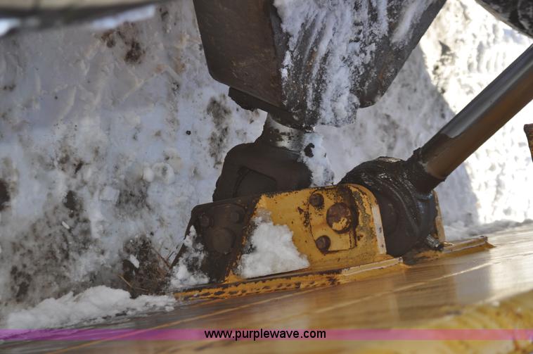 image for item C3341 1975 Caterpillar 824B articulated wheel dozer