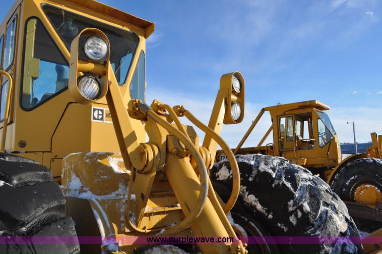 image for item C3341 1975 Caterpillar 824B articulated wheel dozer
