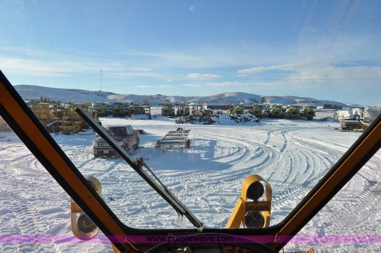 image for item C3342 1970 Caterpillar 824B articulated wheel dozer