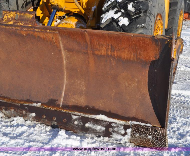 image for item C3342 1970 Caterpillar 824B articulated wheel dozer