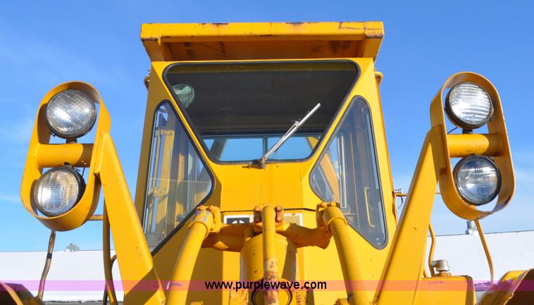 image for item C3342 1970 Caterpillar 824B articulated wheel dozer