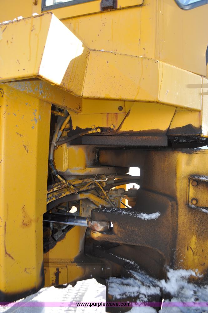 image for item C3342 1970 Caterpillar 824B articulated wheel dozer