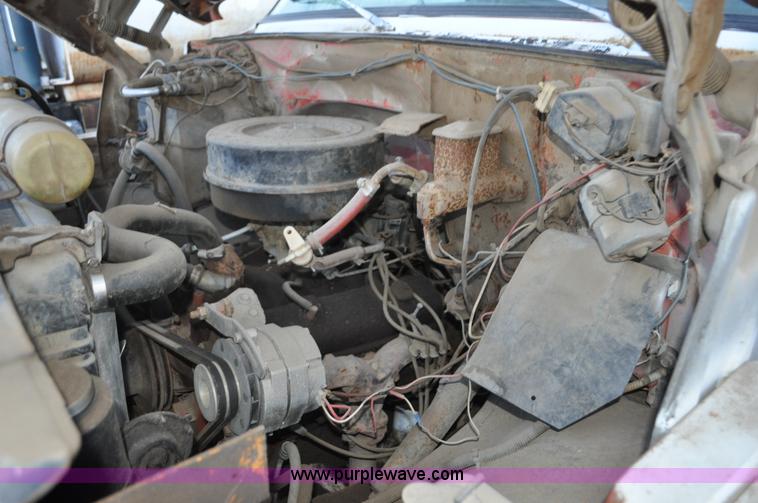 image for item C3344 1975 Chevrolet C60 utility truck