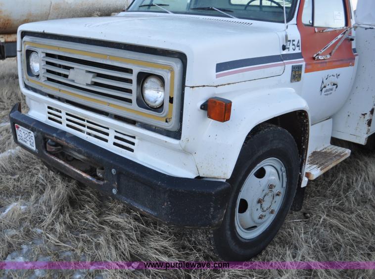image for item C3344 1975 Chevrolet C60 utility truck