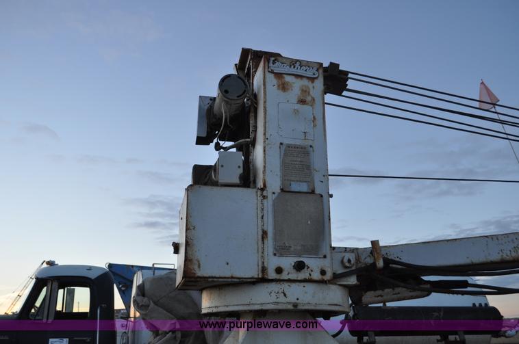 image for item C3344 1975 Chevrolet C60 utility truck