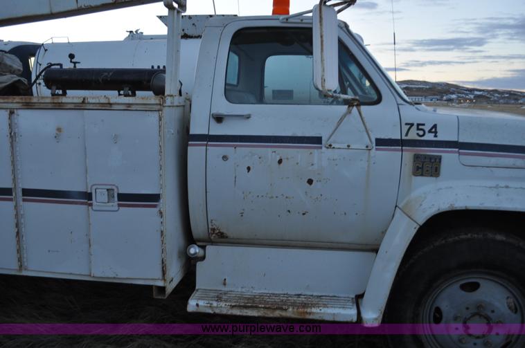 image for item C3344 1975 Chevrolet C60 utility truck