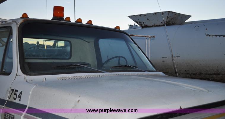 image for item C3344 1975 Chevrolet C60 utility truck