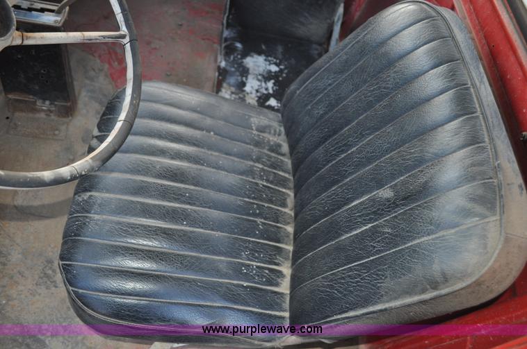 image for item C3346 1965 IHC M 623CBE water truck