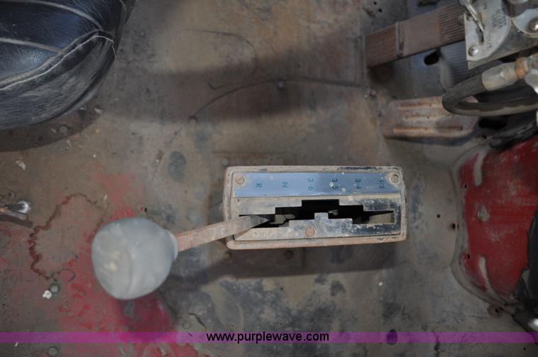 image for item C3346 1965 IHC M 623CBE water truck