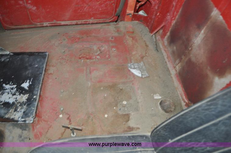 image for item C3346 1965 IHC M 623CBE water truck