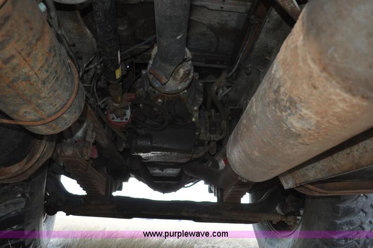 image for item C3346 1965 IHC M 623CBE water truck