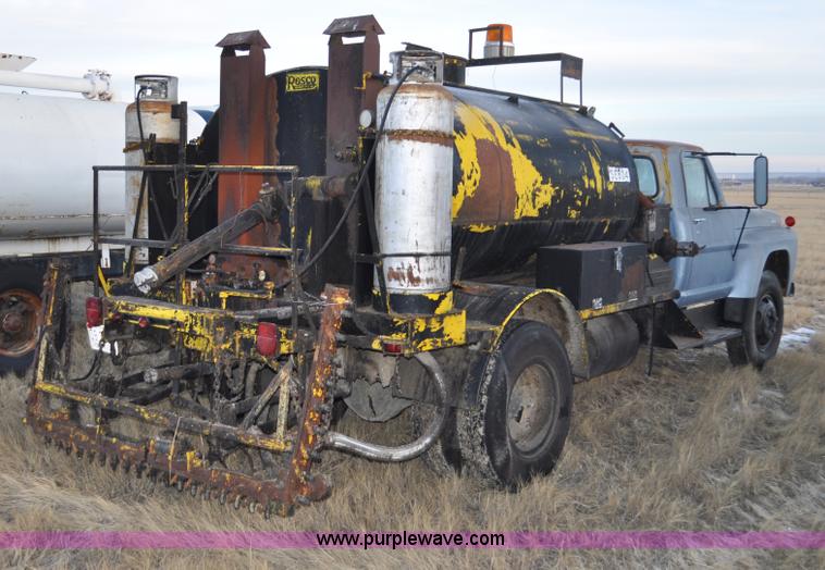 image for item C3347 1967 Ford 95 oil distribution truck