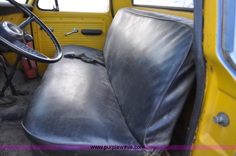 image for item C3347 1967 Ford 95 oil distribution truck