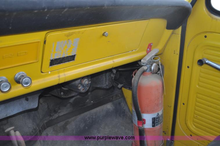 image for item C3347 1967 Ford 95 oil distribution truck