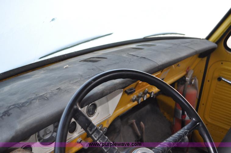 image for item C3347 1967 Ford 95 oil distribution truck